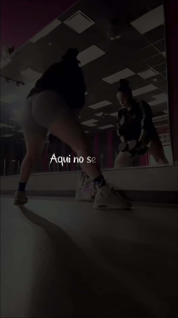 @Rachael M. 🫦