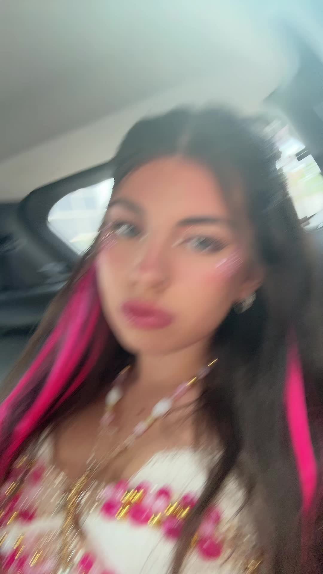 @izabel