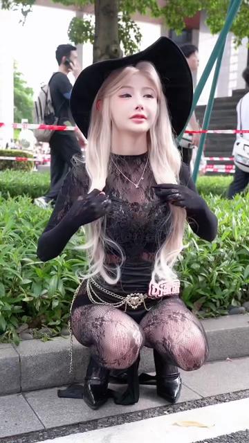 @Silk_n_pussy