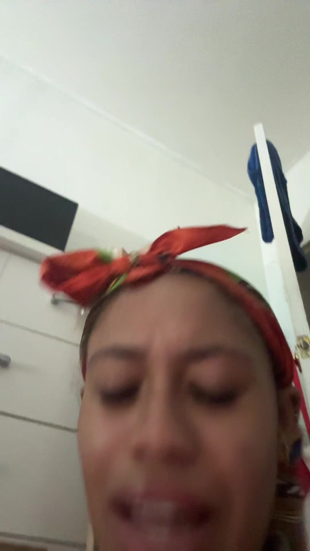 @Myleftcheeck