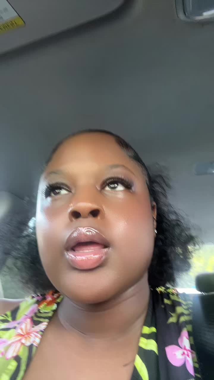 @azianyree