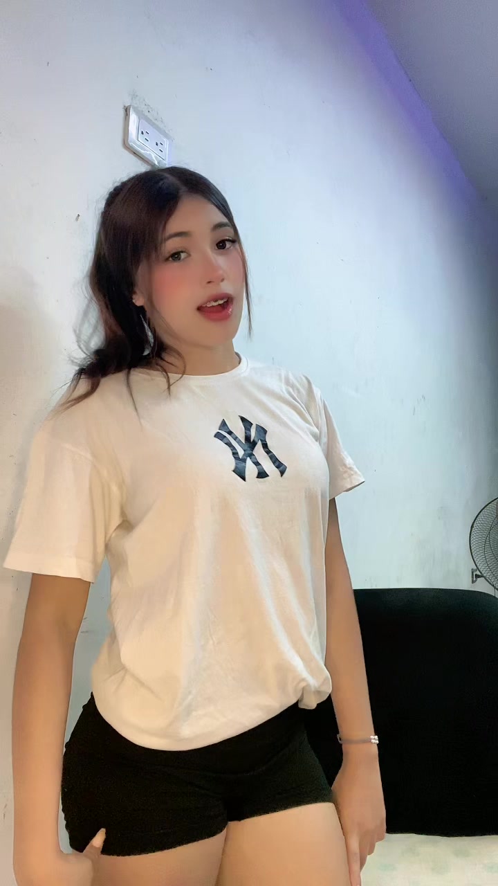 @𝑽𝒂𝒏𝒆𝒔𝒔𝒂🦋🩵&rsquo;𝑽