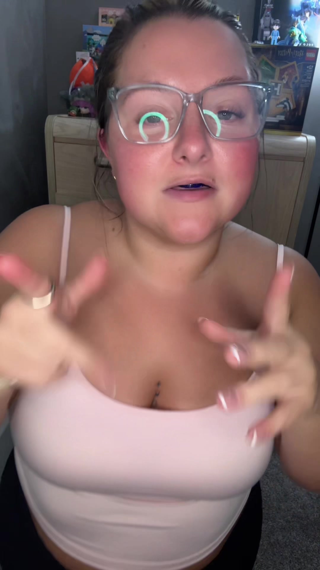 @Christina
