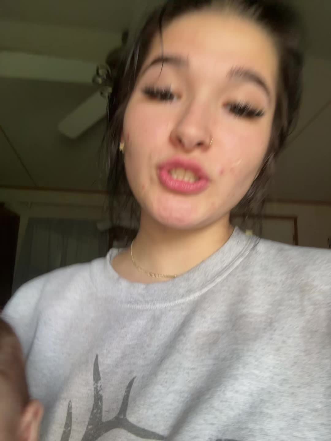 @️