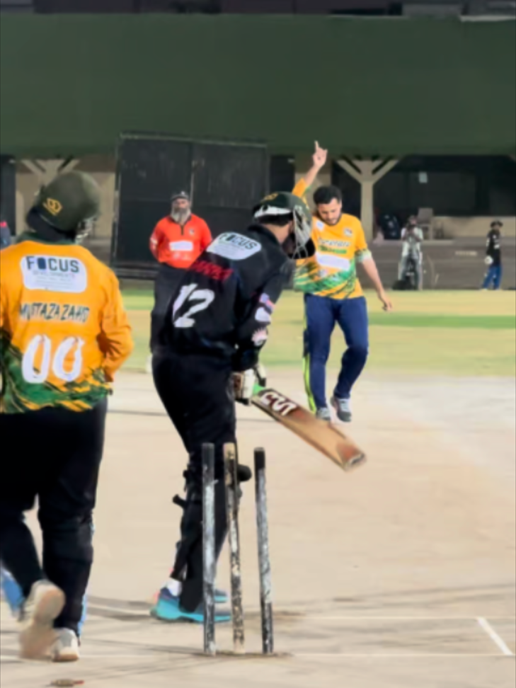 @Escribir Cricket Club