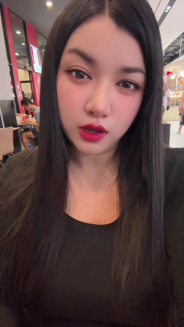 @ยัยแม่มดตัวเล็ก