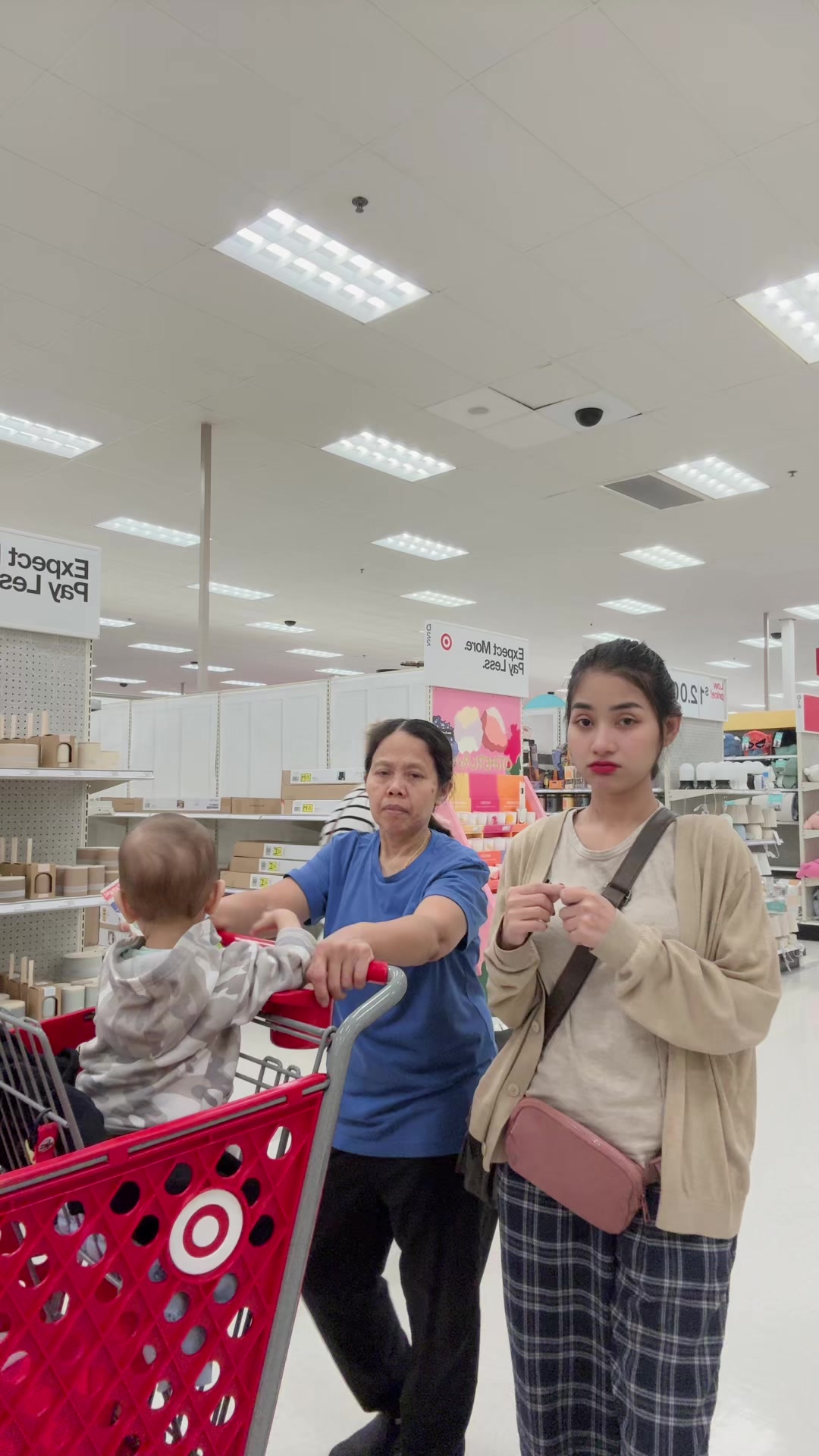 @Nika Nika (កូនមាន់តូច)🐥🏳️🌈