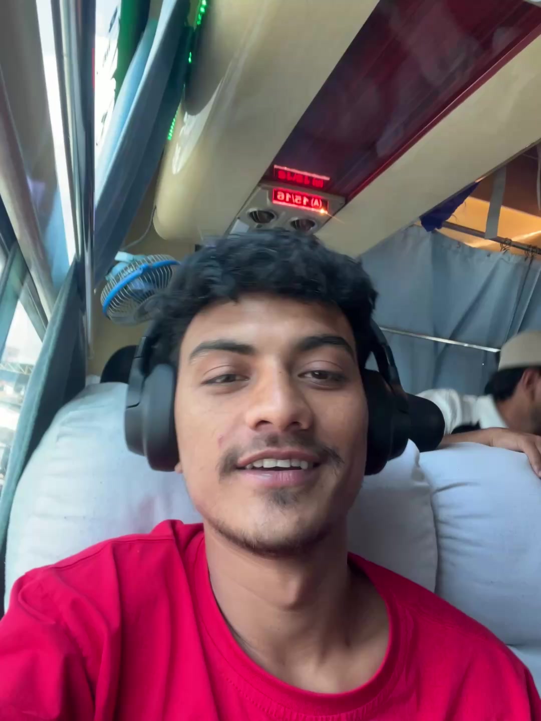 @PRAVIN👑🇳🇵✍️