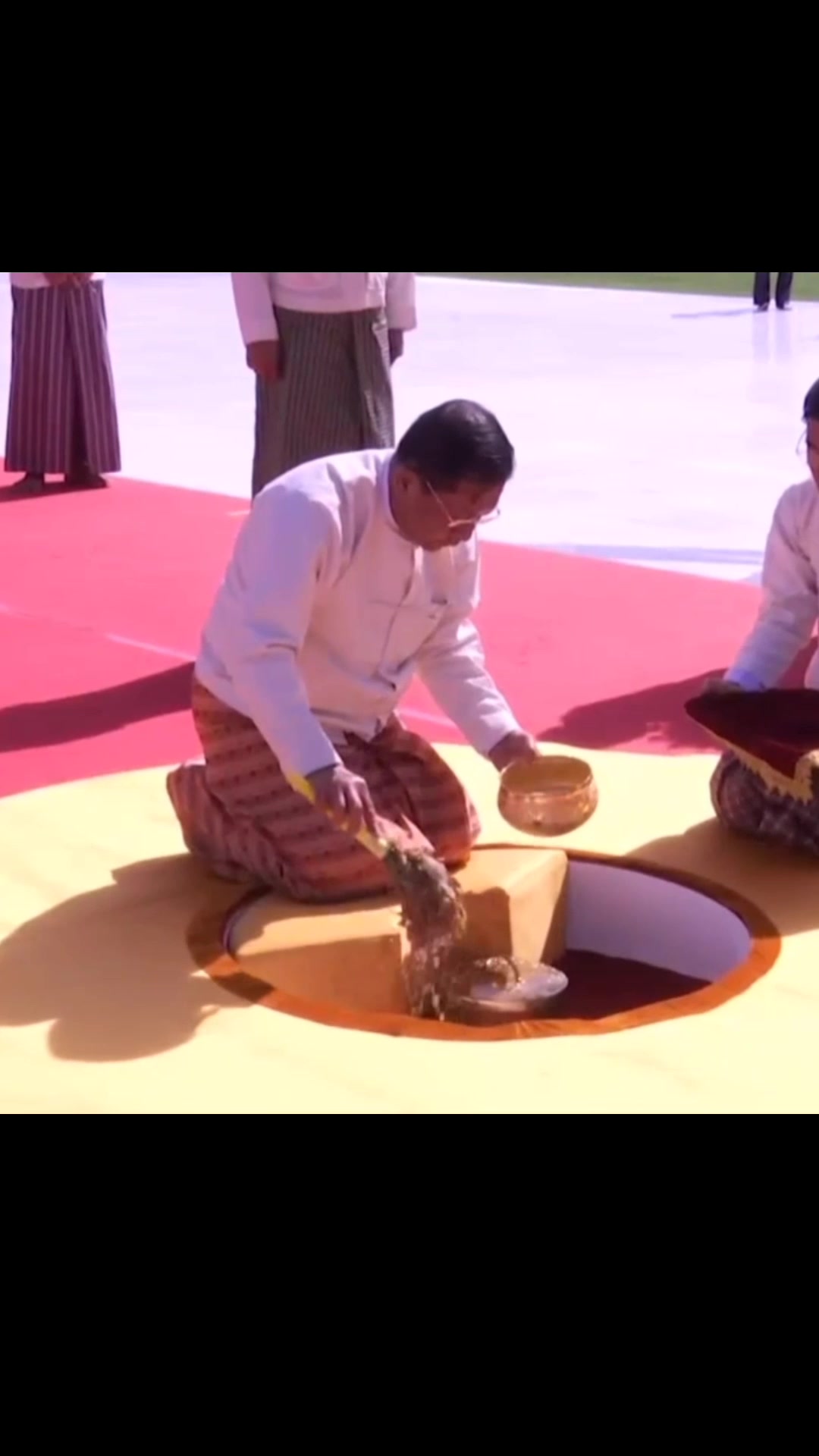 @Min Aung Hlaing