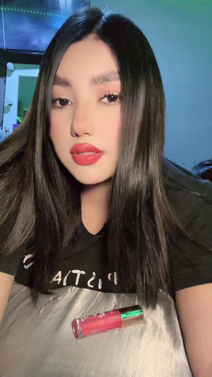 @Alo🧃