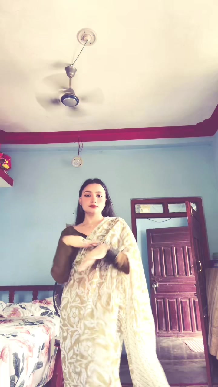 @Janvee💗