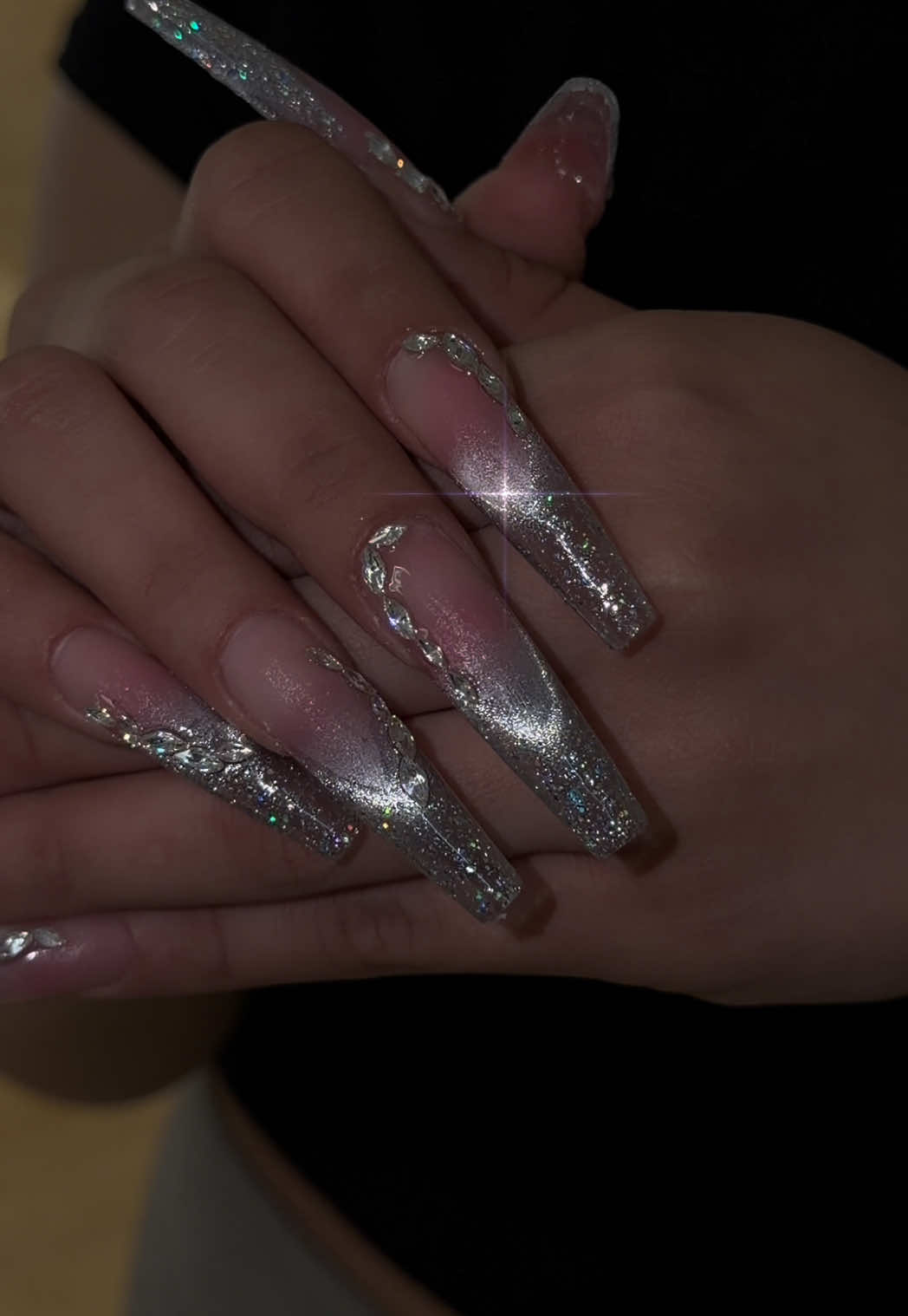 @Riya's Nails