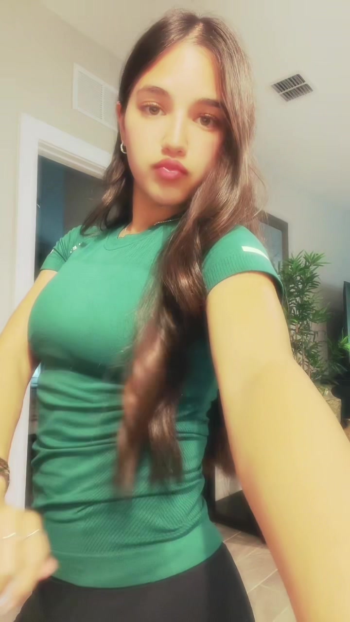 @iylenenicole
