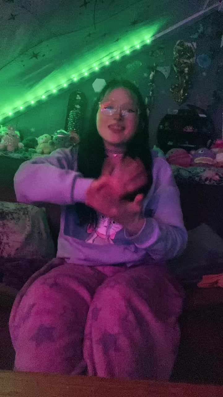 @ali 🕸️💗