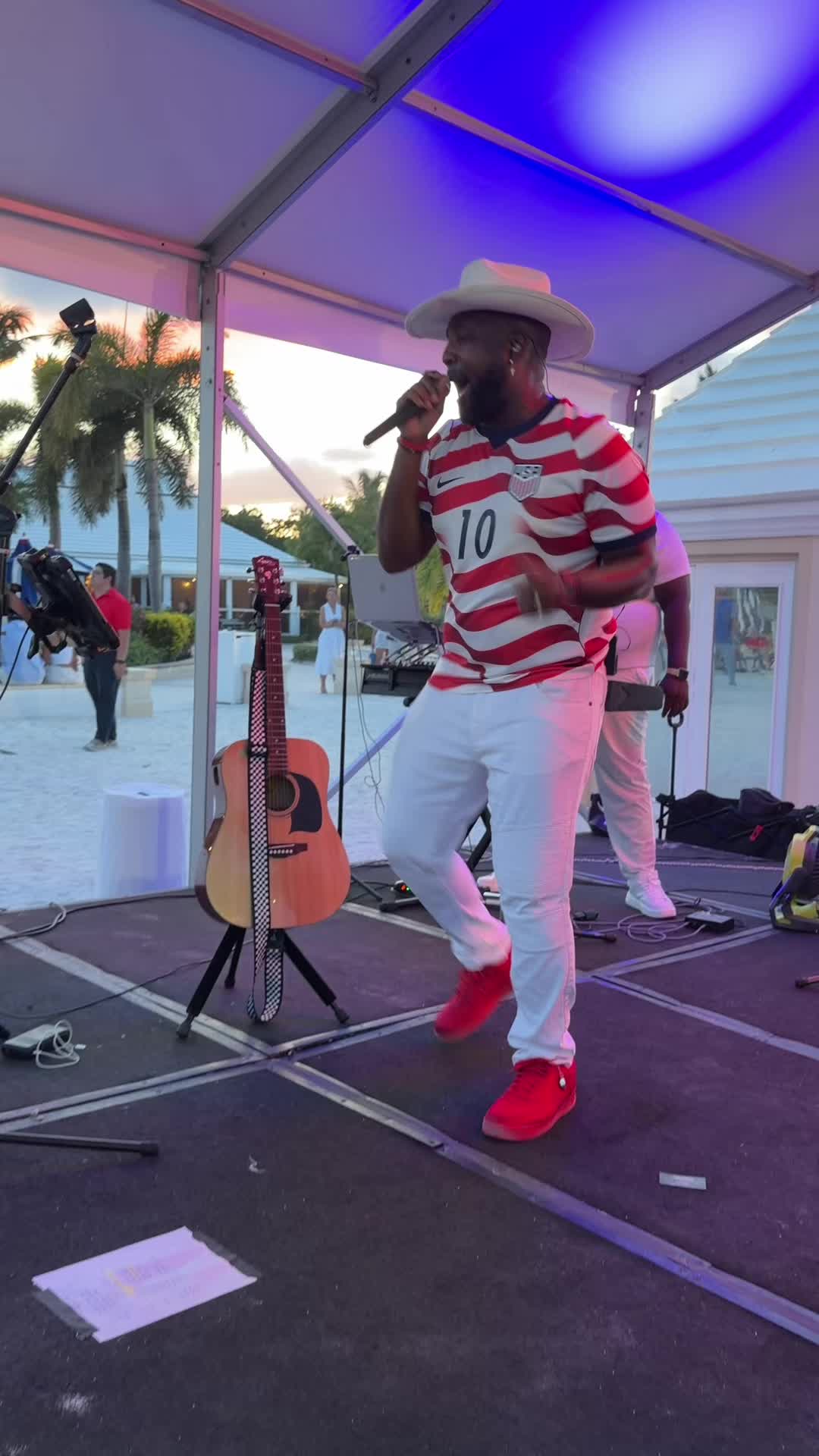 @Tywon “The Singer” Bailey