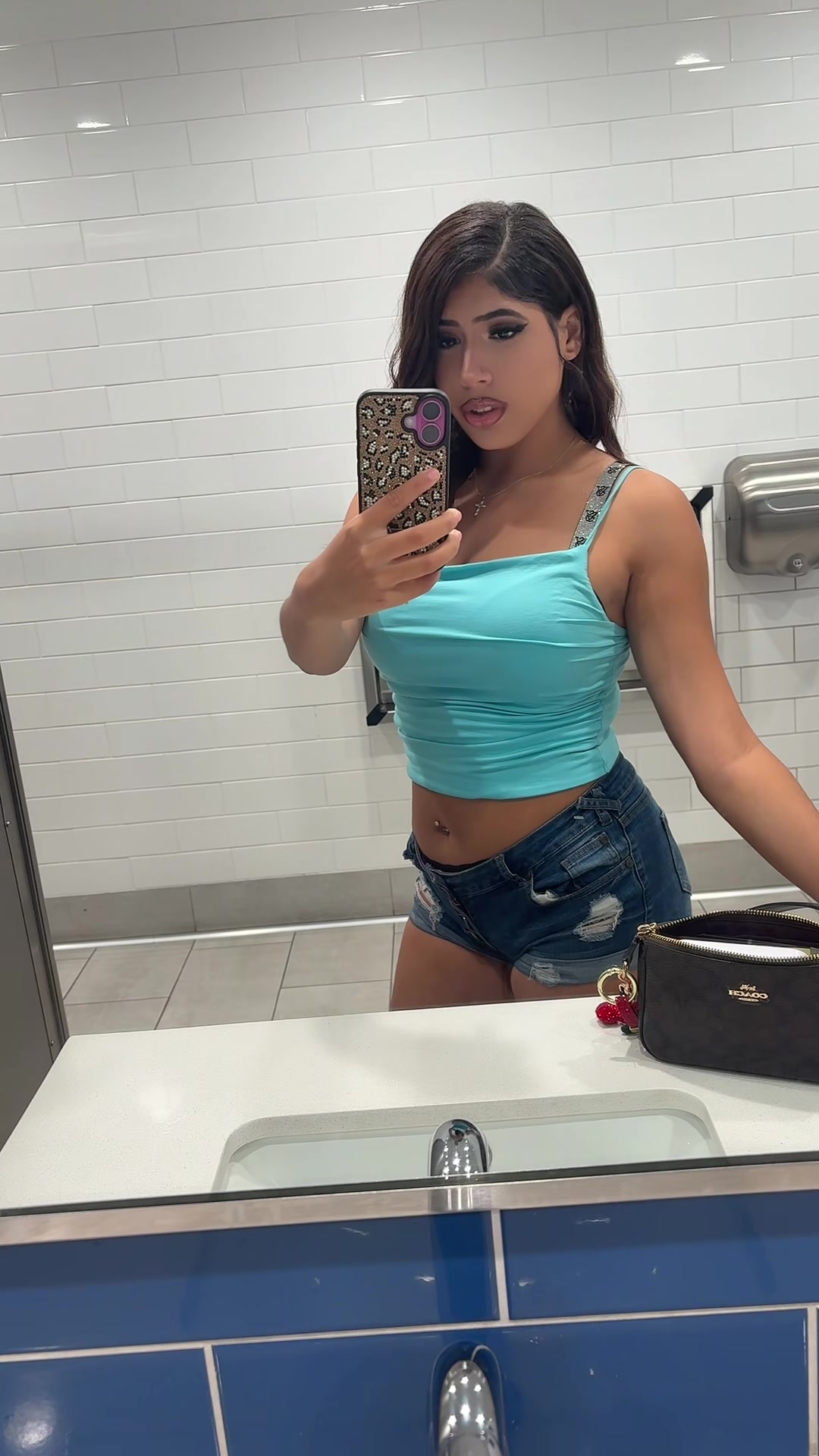 @E💕