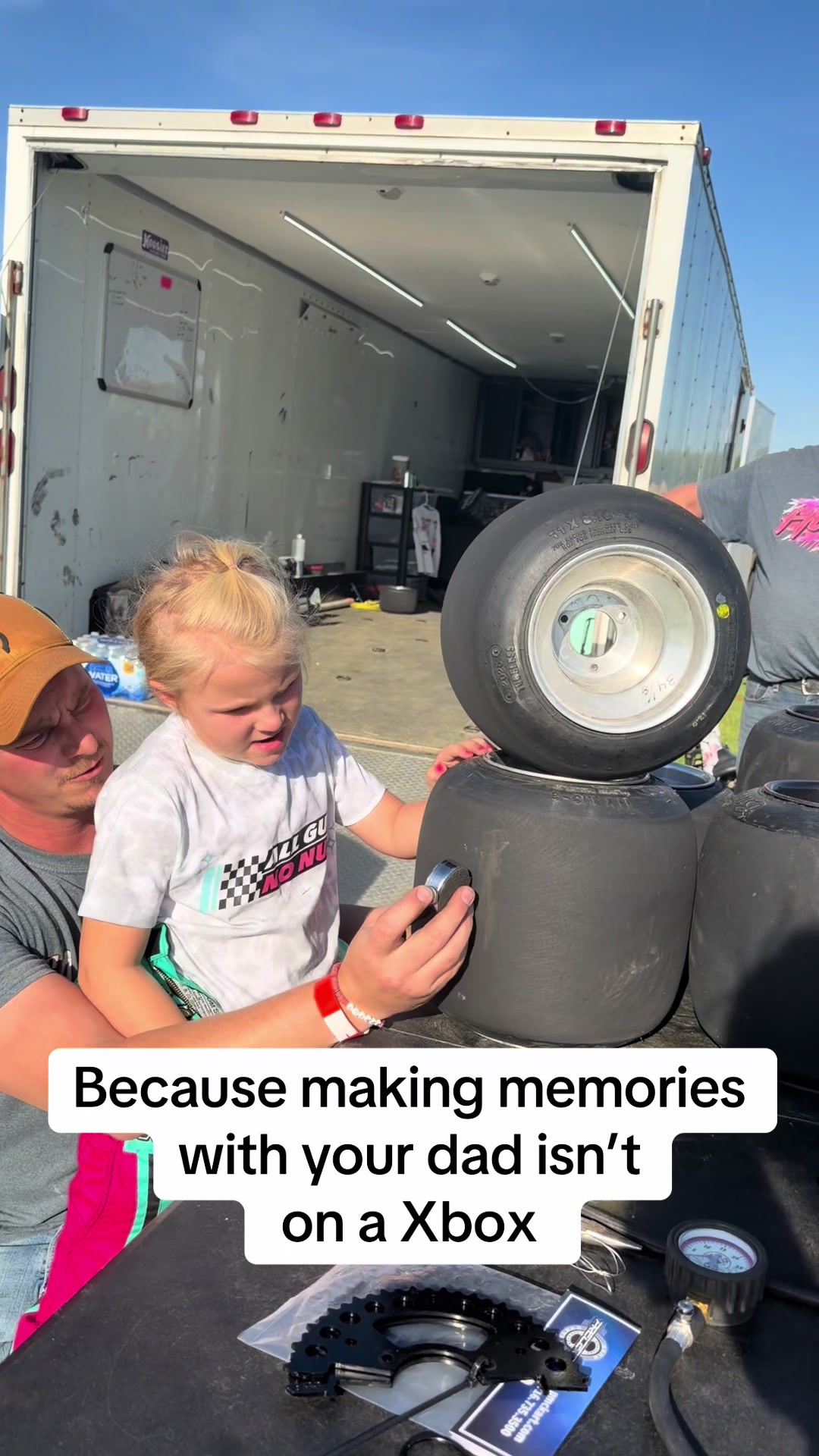 @Taylor✨🏁-Race Mom