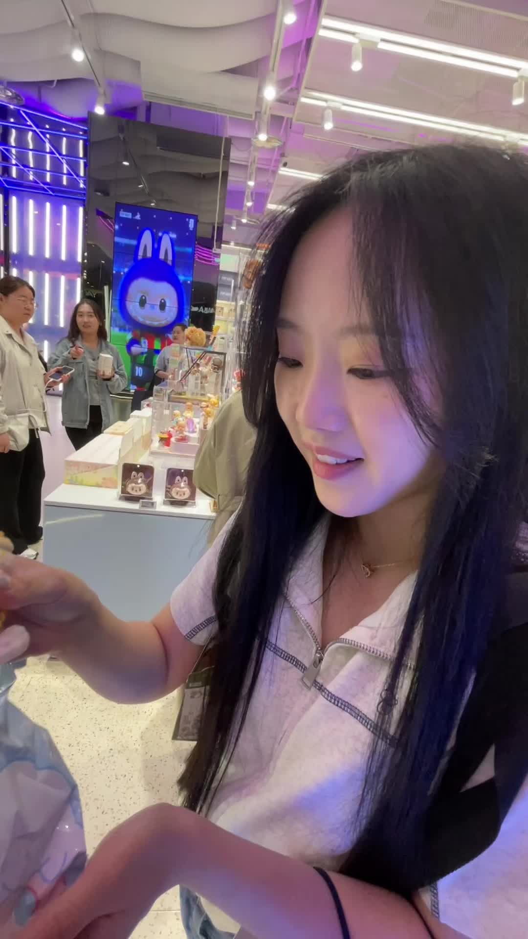 @LycheePudding