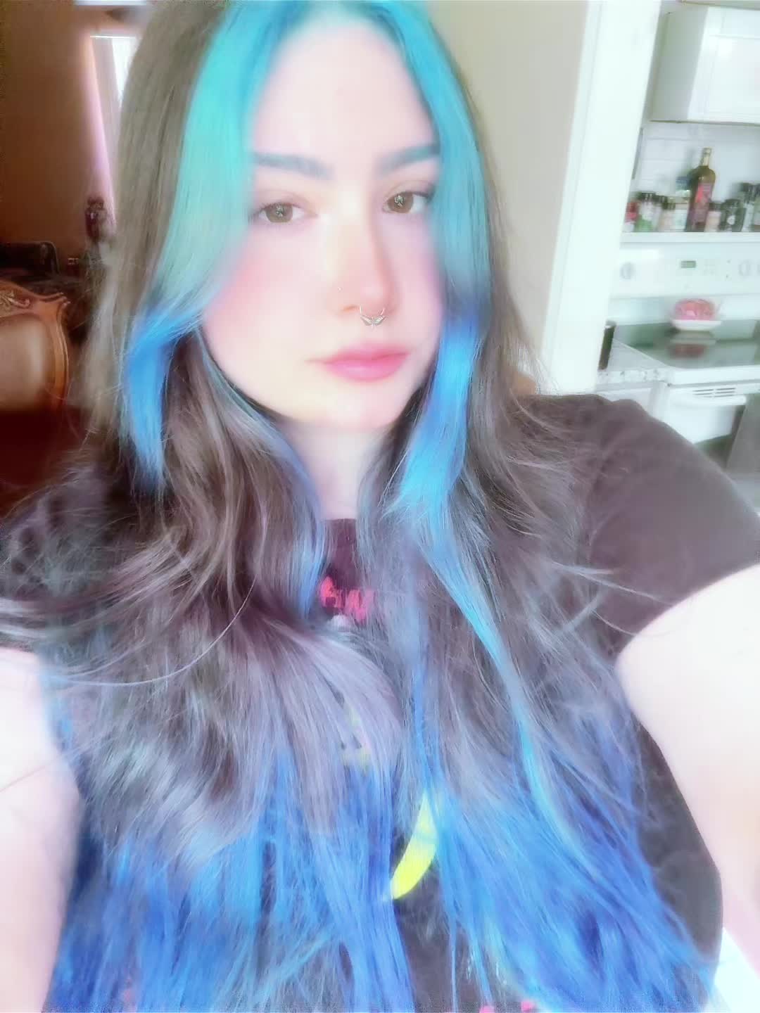 @nico<3