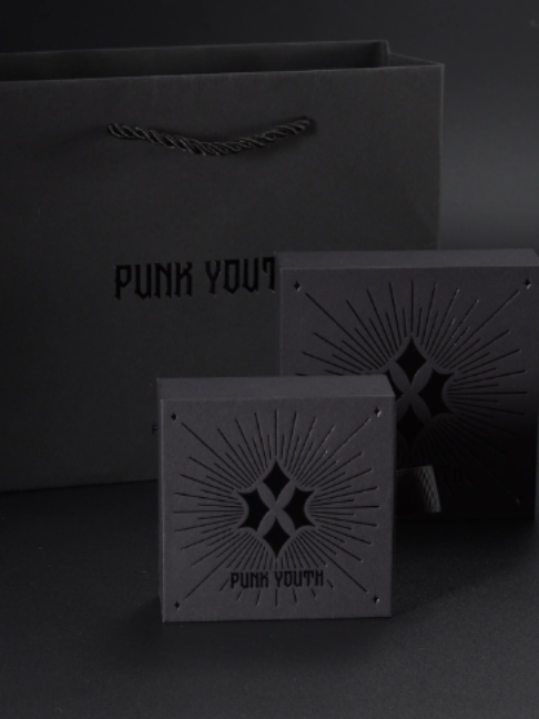 @PUNKYOUTH
