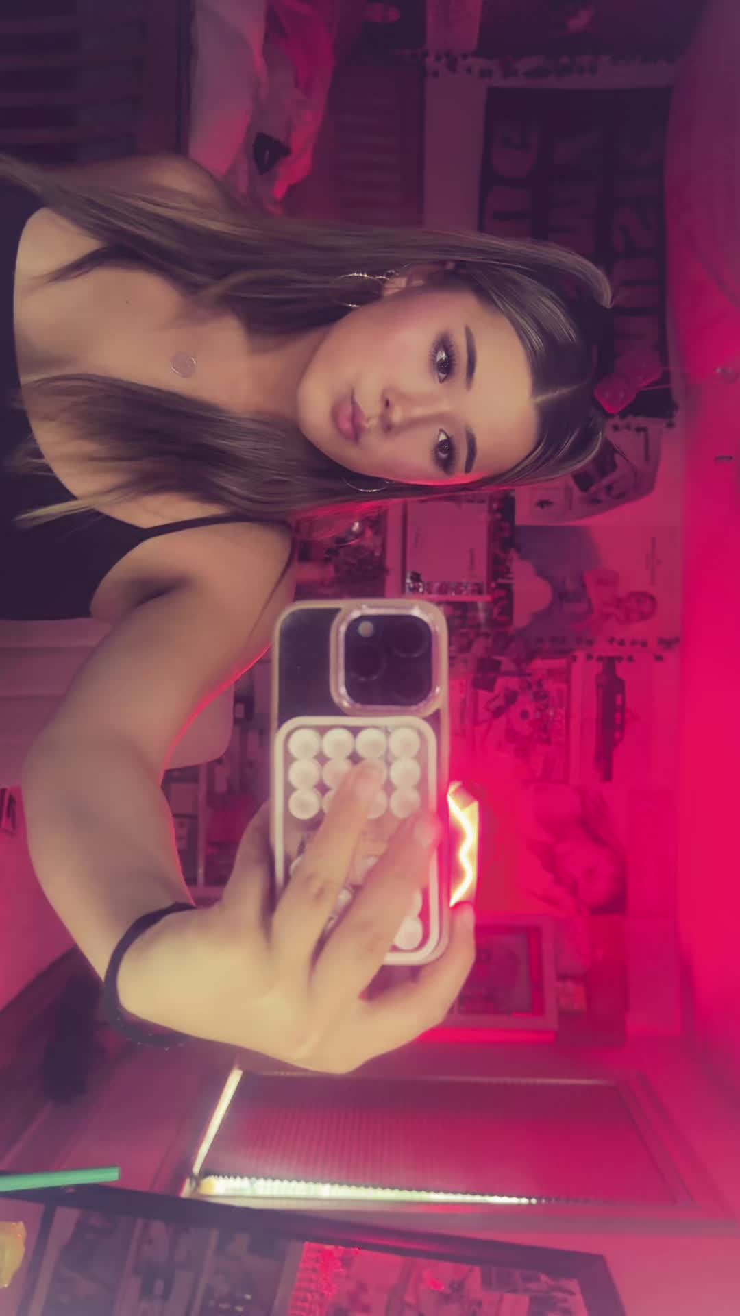 @toni