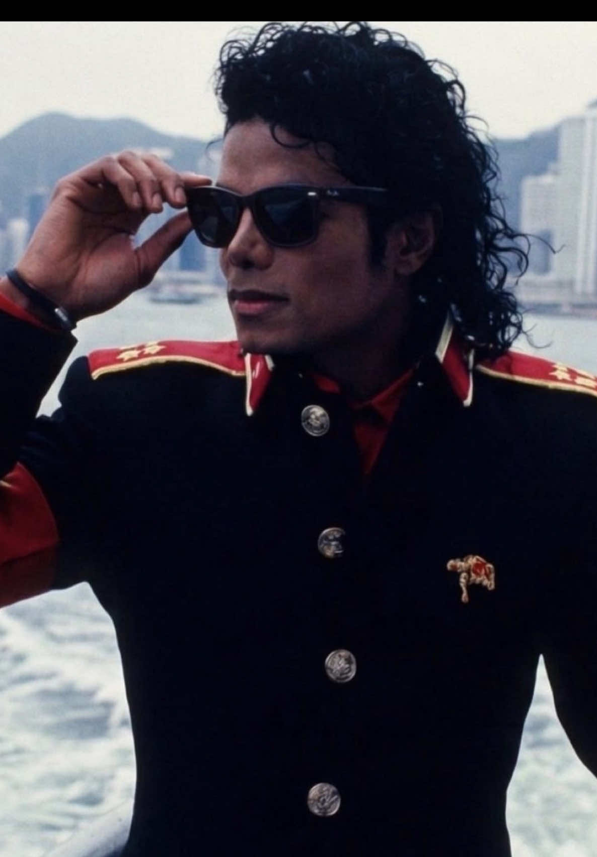 @thepinkmoonwalker