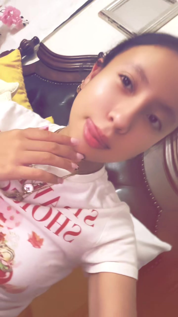 @🥹✌️