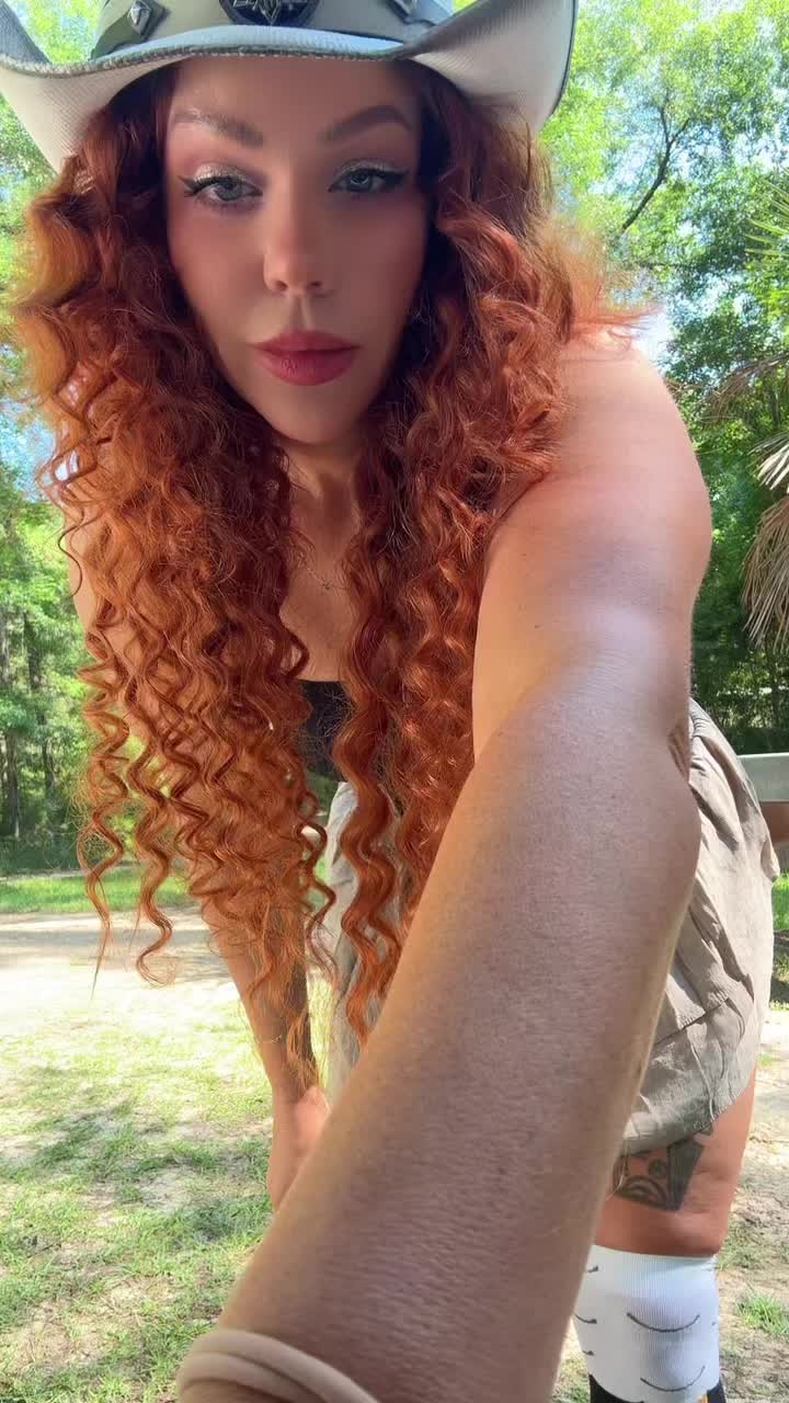 @TwerknTameSisters