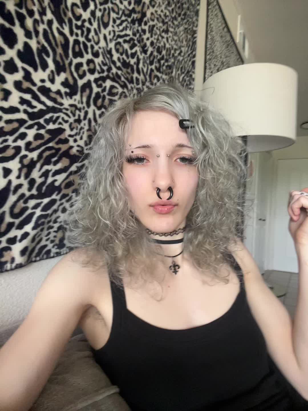 @Se𖤐en