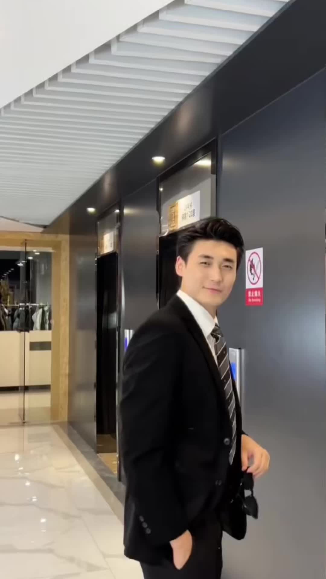 @李先生