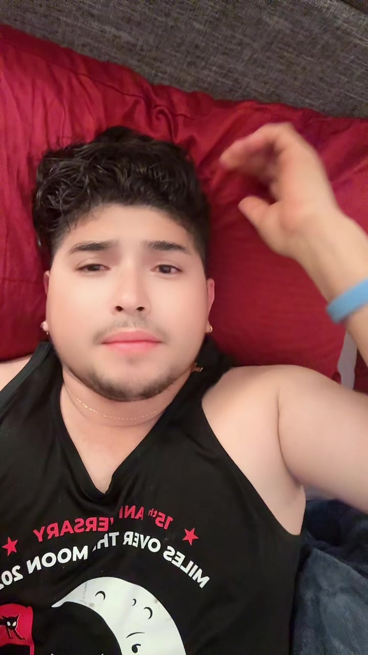 @mi BeBito fiu fiu 🇸🇻🦋🐼