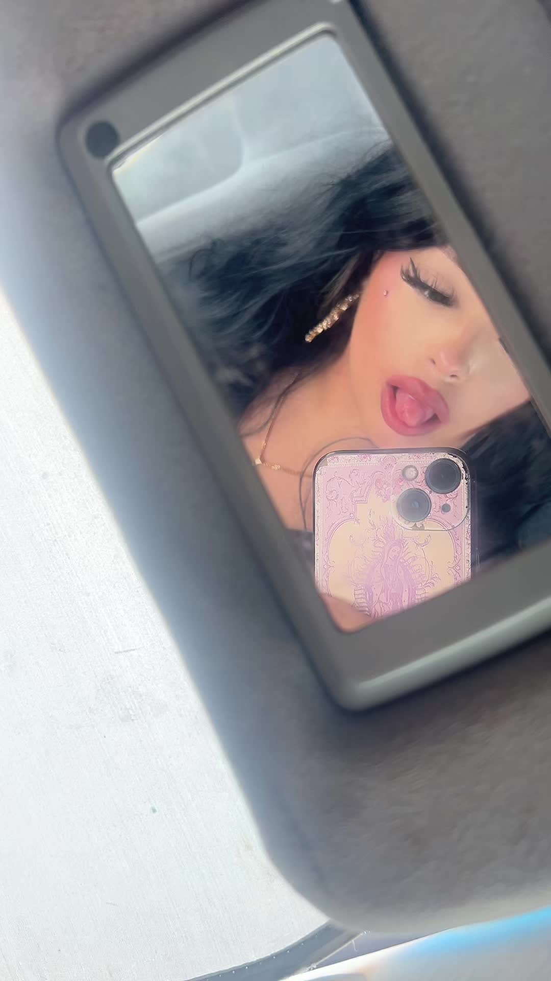 @𝐼𝓈𝒶 🎭