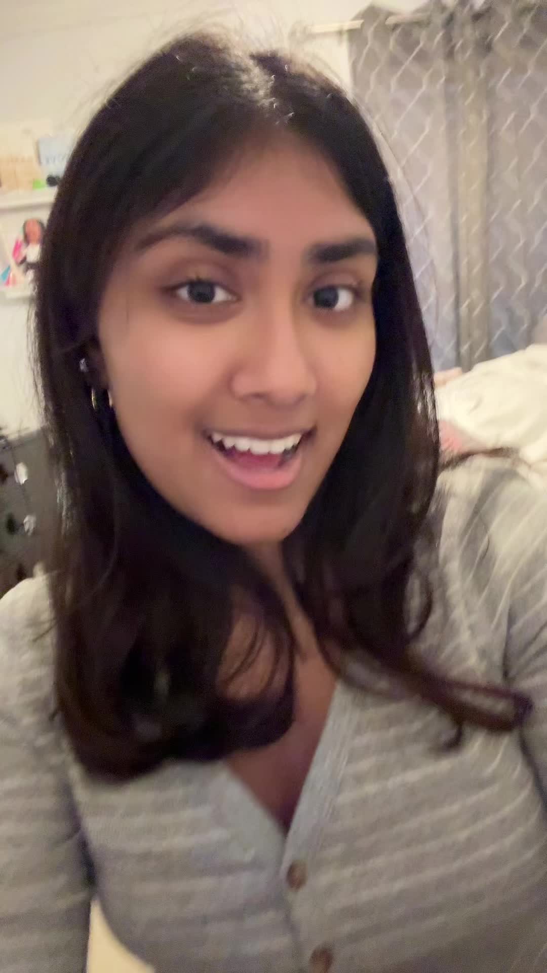 @Anisha🦦