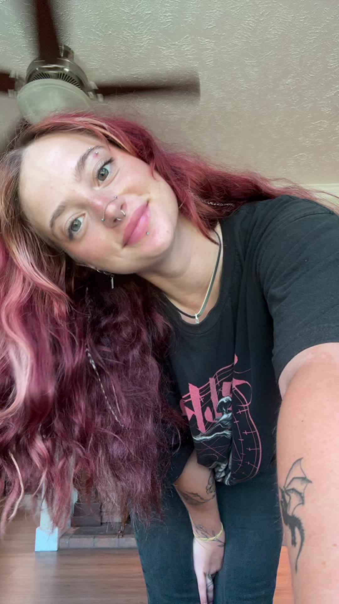 @Sky🌶️