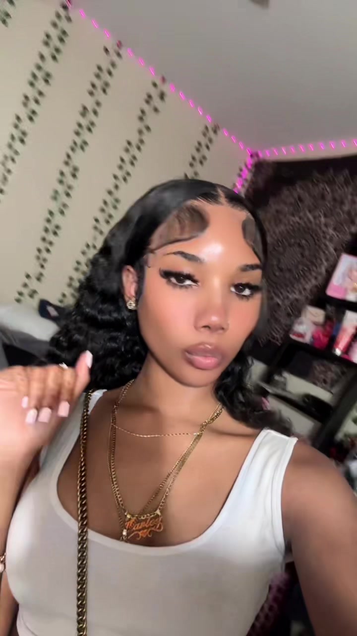 @thequeenspampage