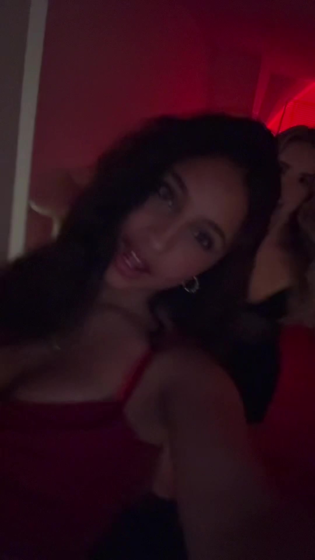 @baddieanamamiana