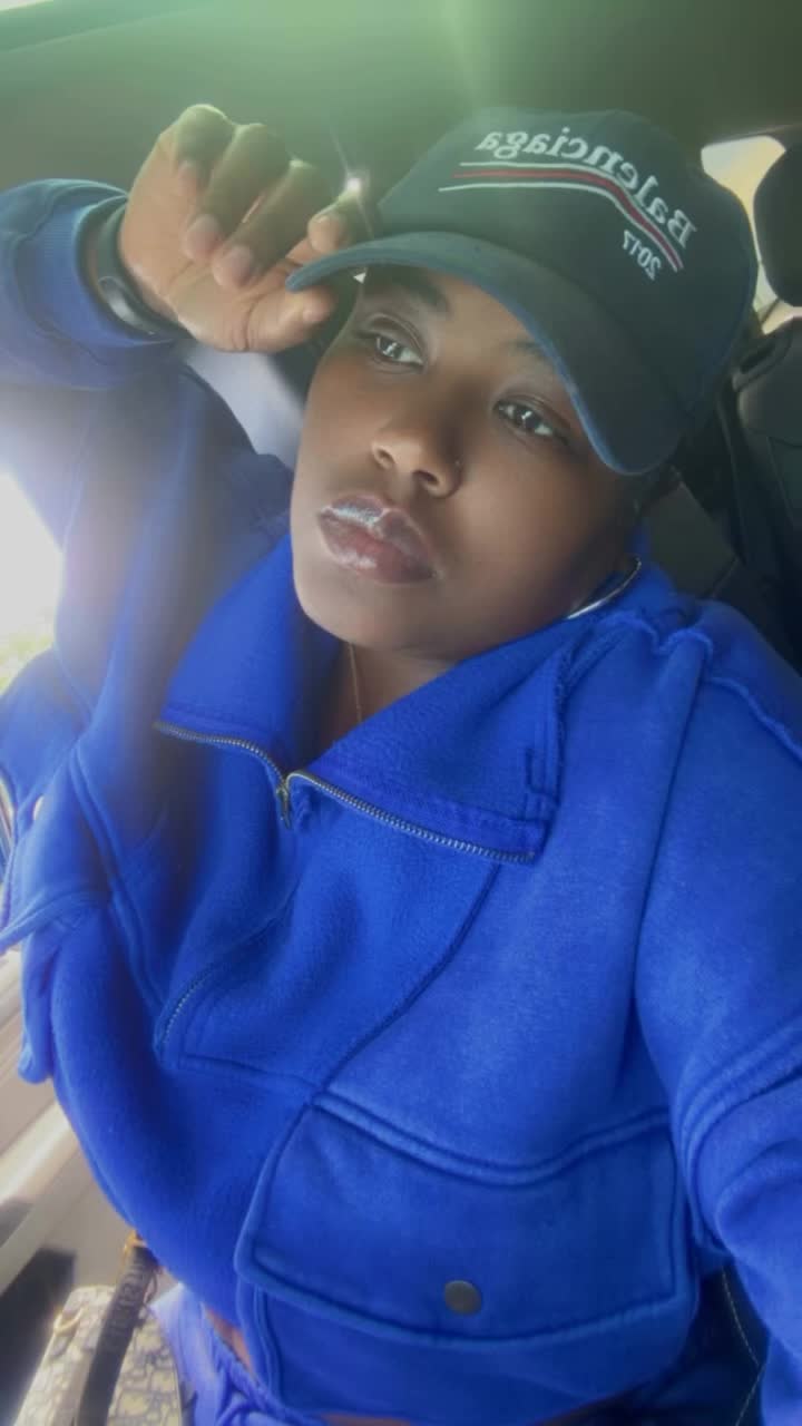 @NiqueIsUpForDaChallenge