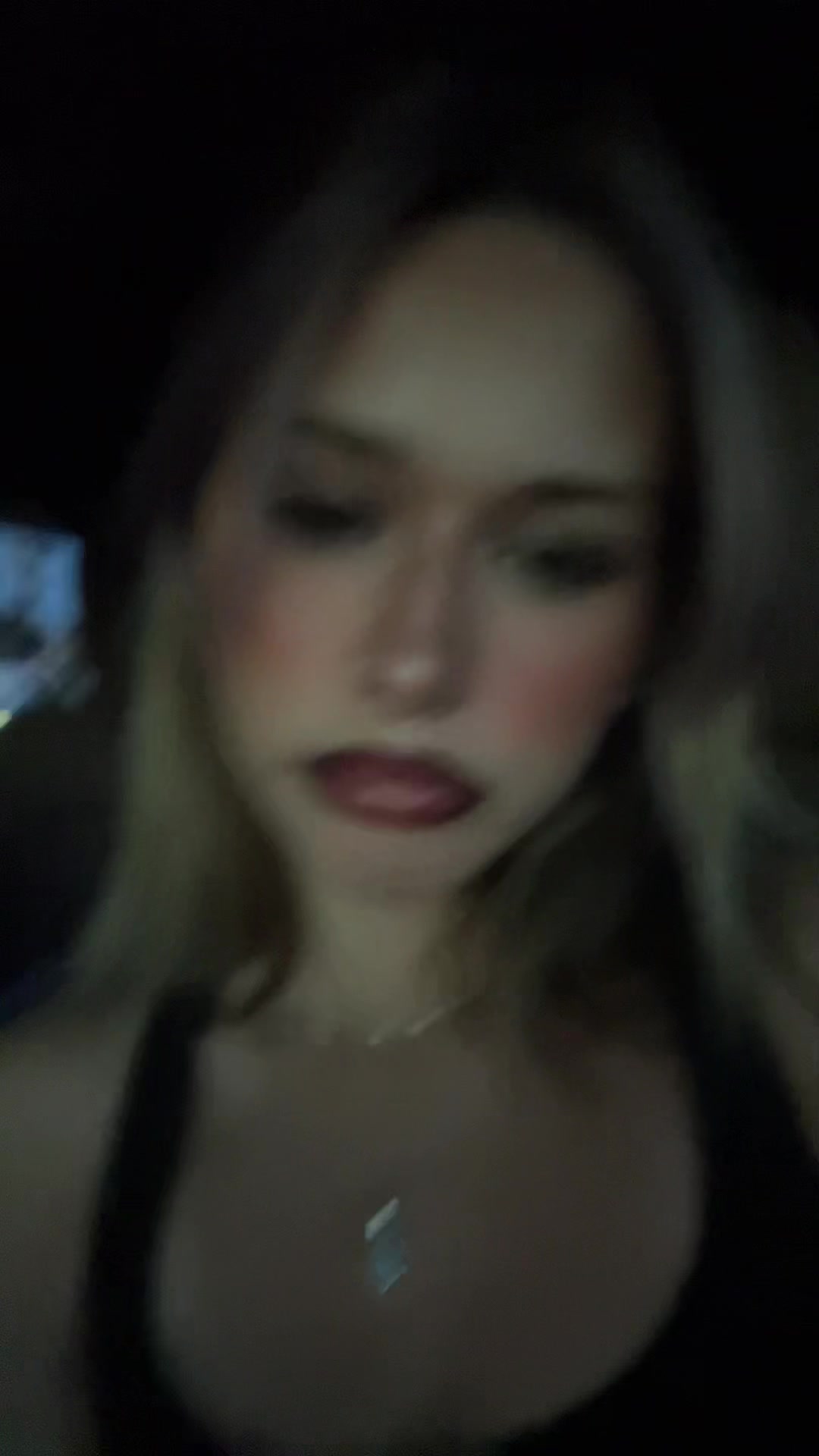 @ahailoh