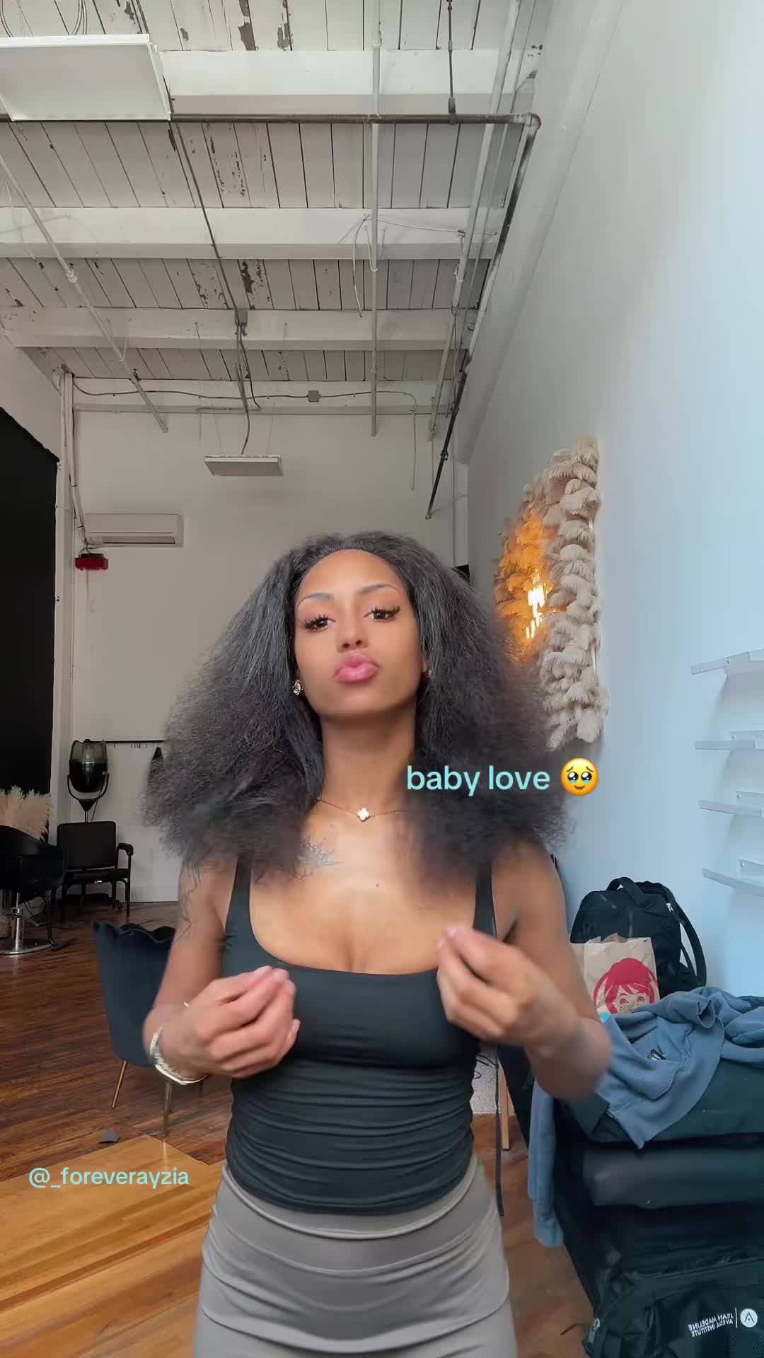@༯
