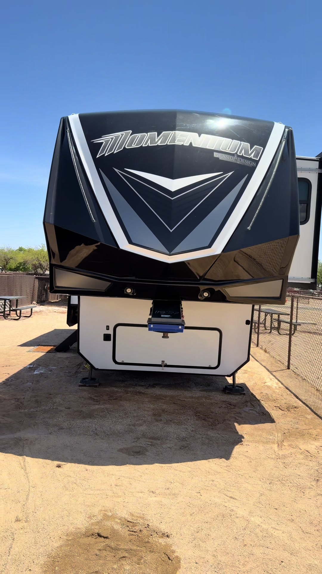 @☀️ | Cass.Mello | RV Livin’ ☀️