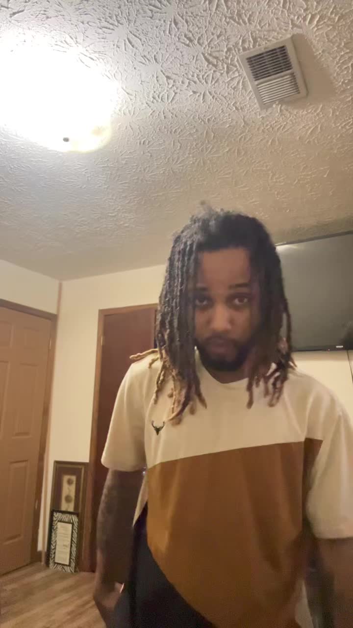 @Jayshoota17