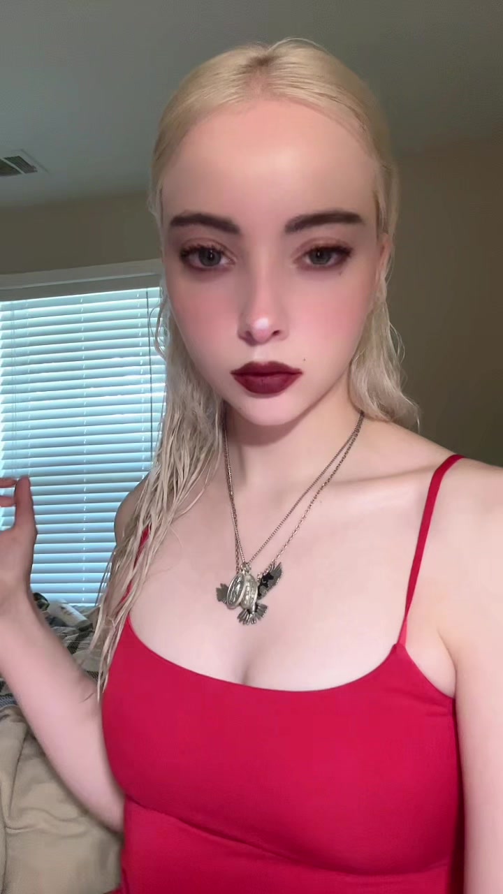@🌙Madeleine🪻