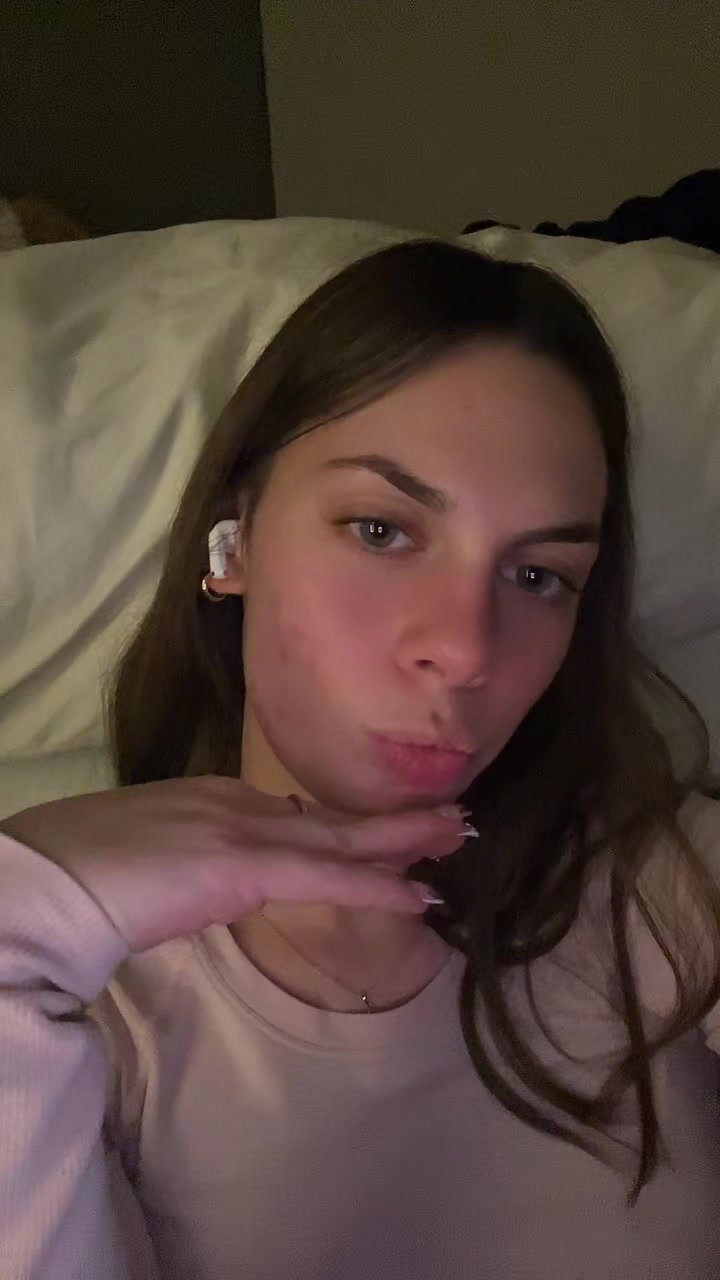 @👄