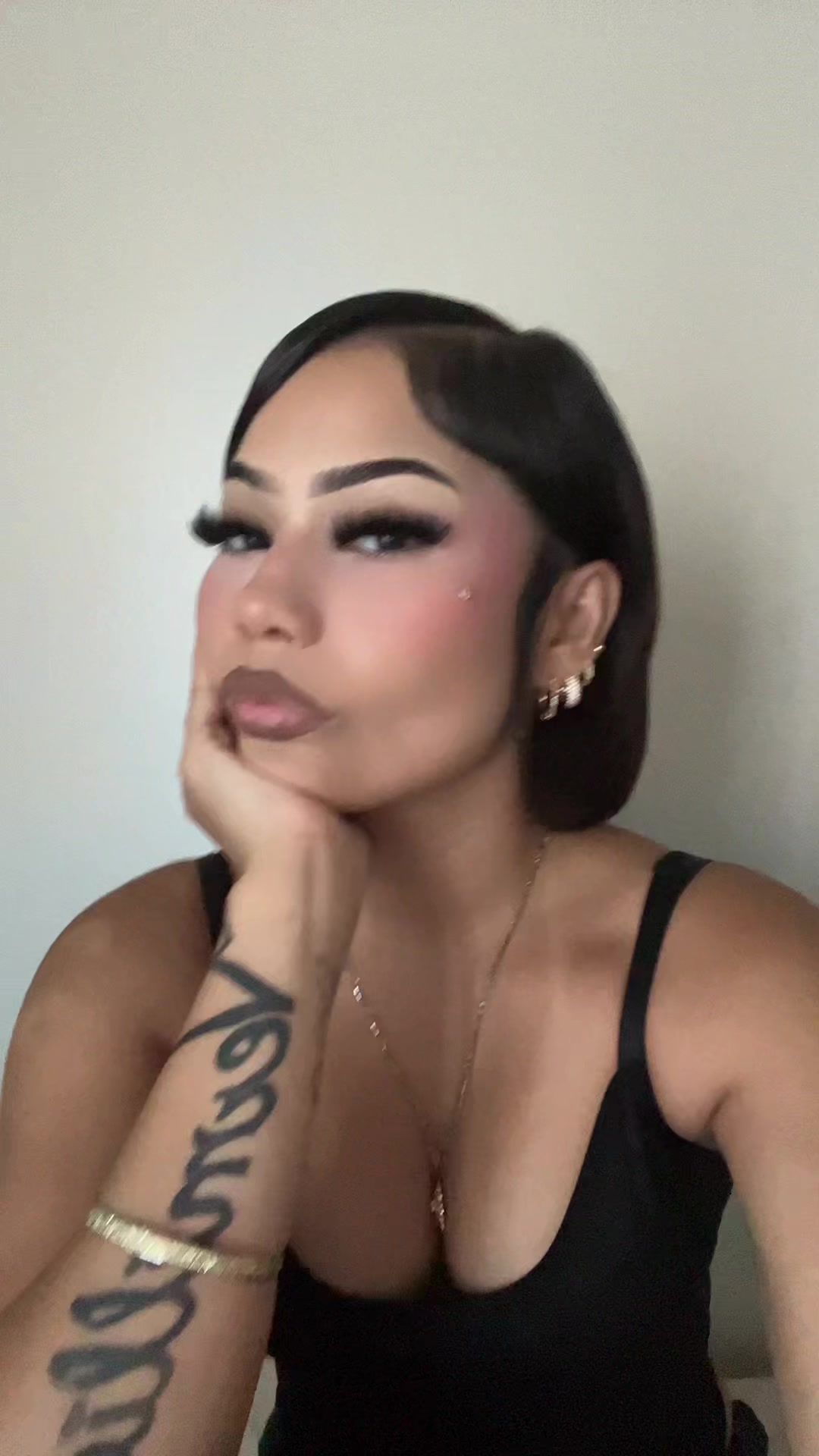 @.