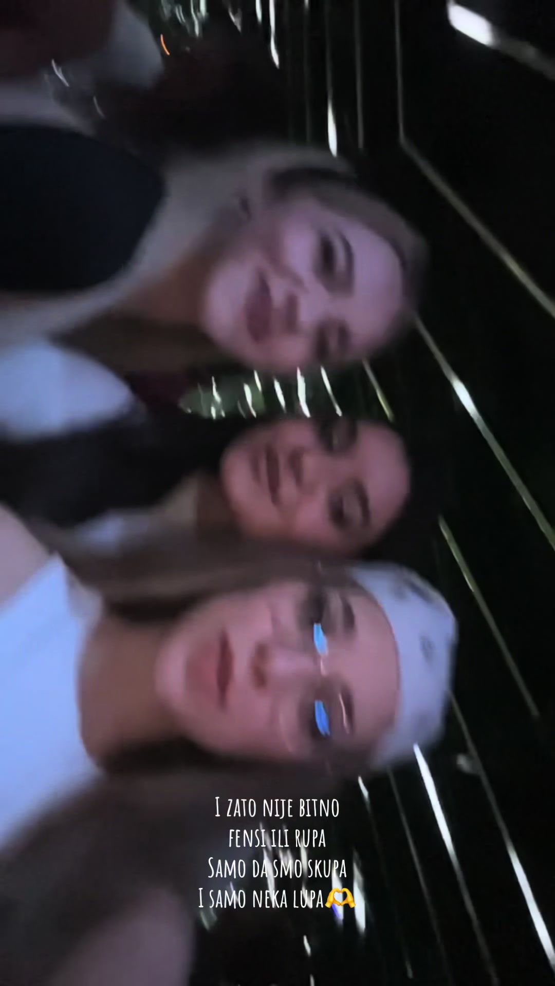 @&scaron;vraka🎀