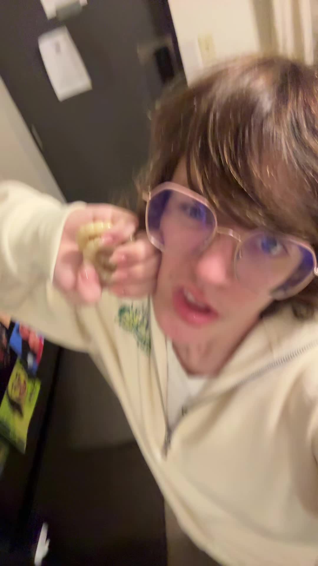 @4hung3r