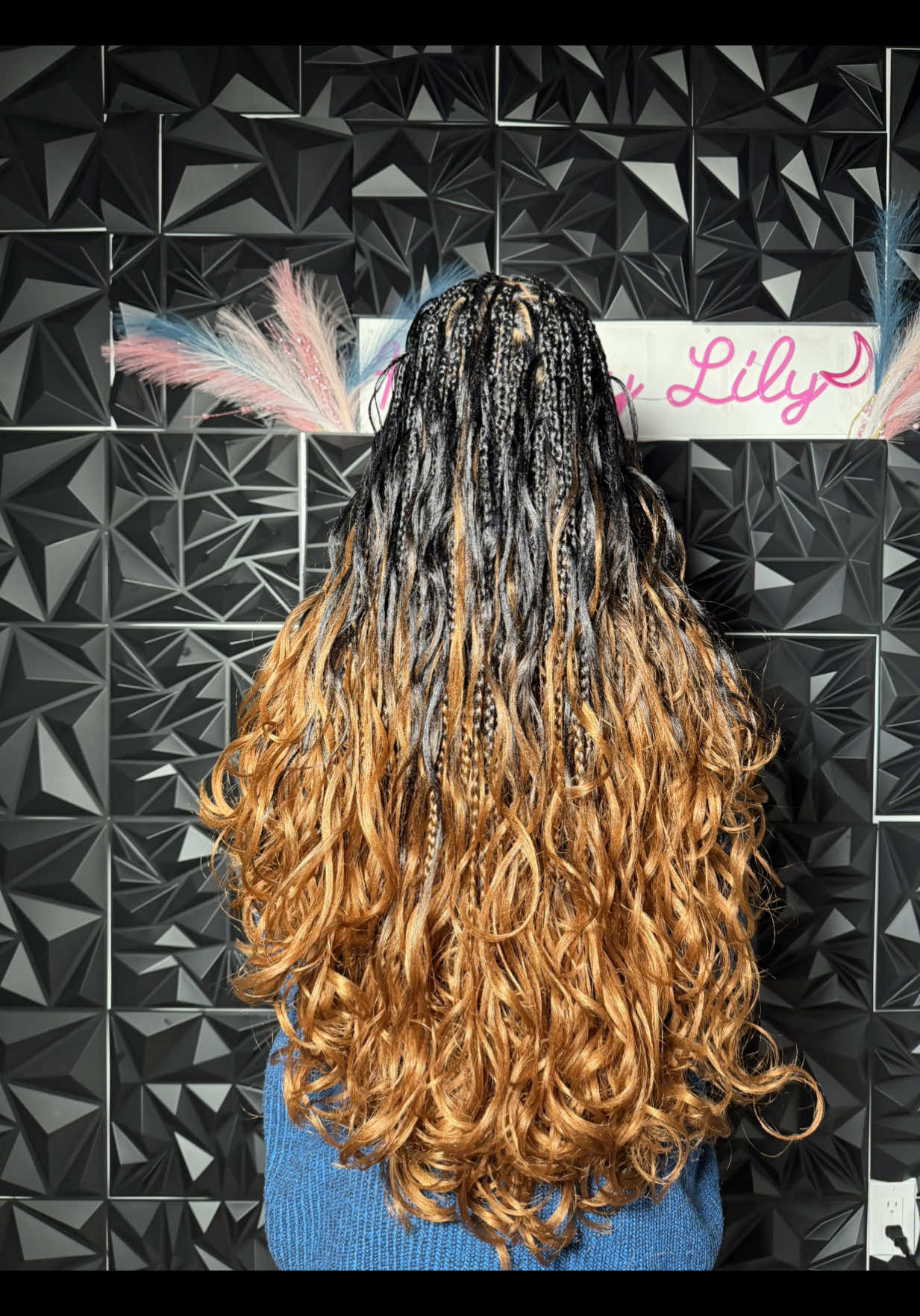 @Hairbylily Edmonton 🇨🇦