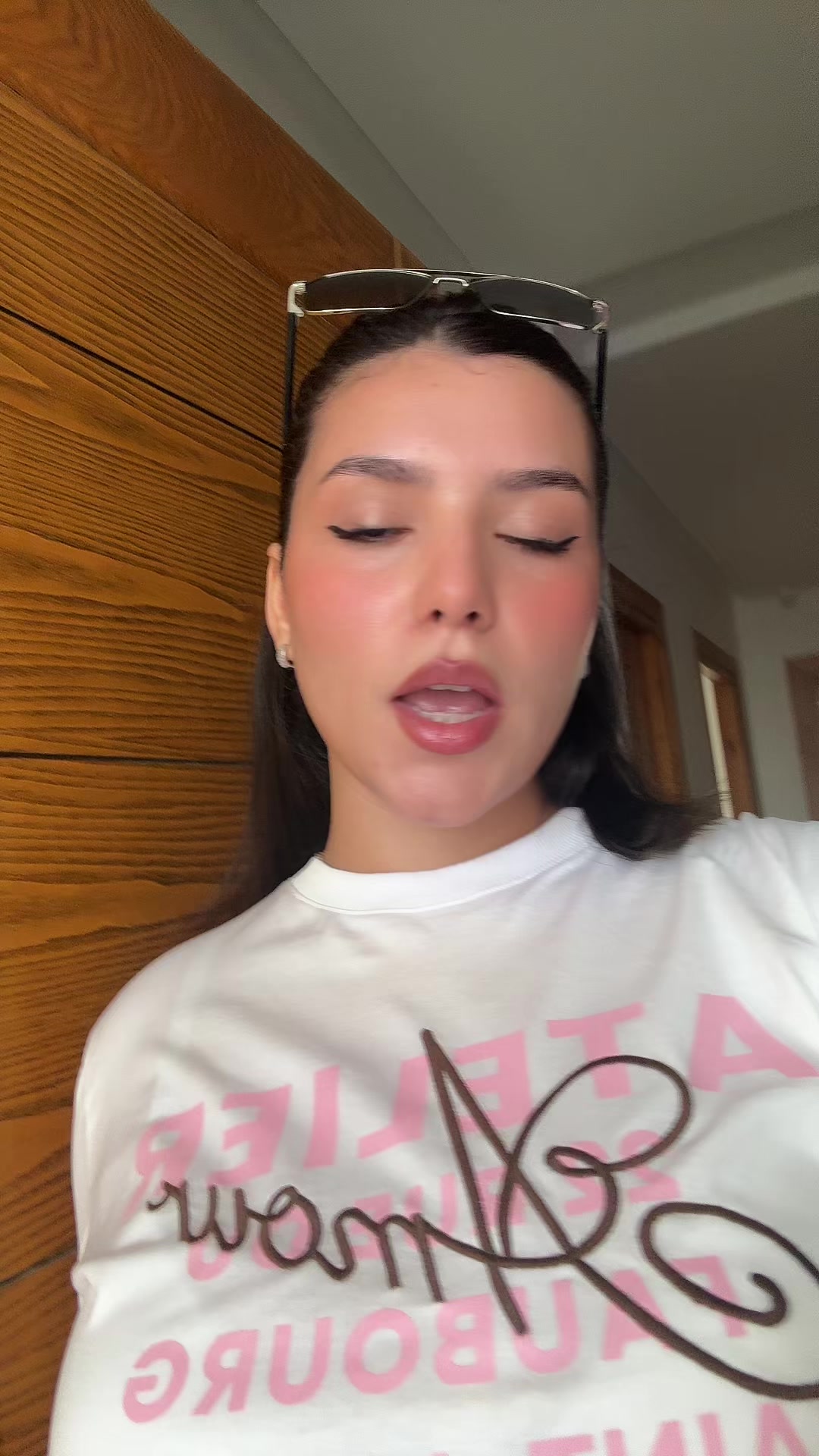 @eya.bh
