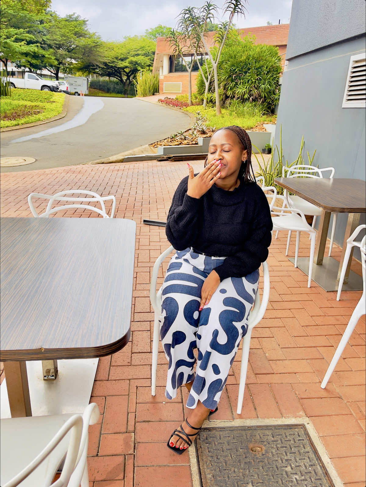 @Nqobile Hlophe