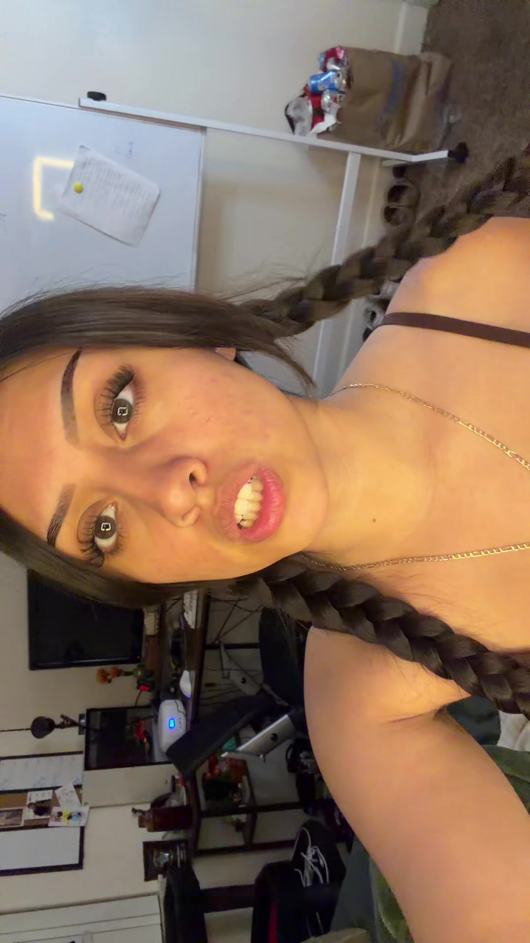 @iris